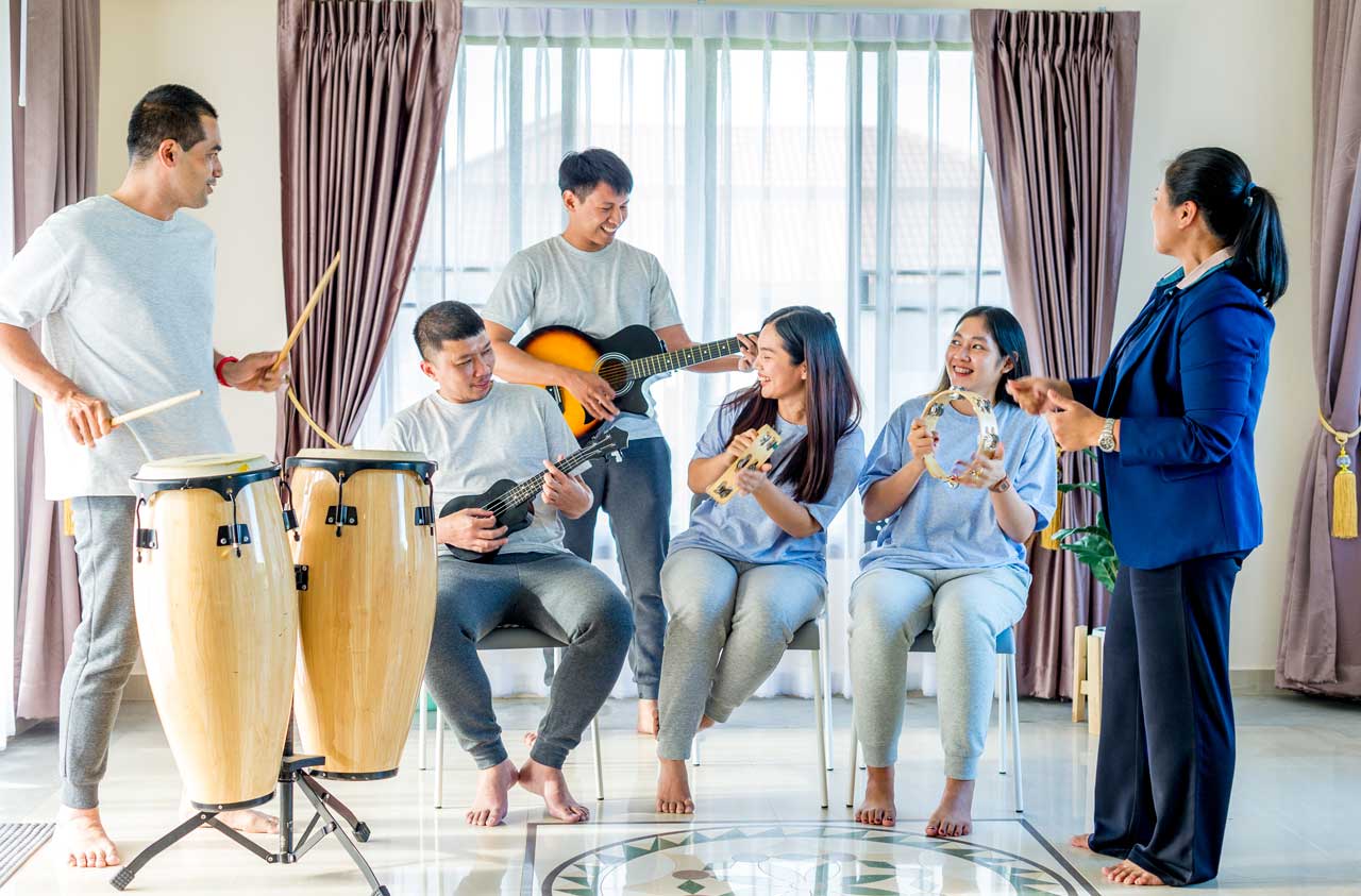 บำบัดยาเสพติด ด้วยวิธีดนตรีบำบัด Music Therapy